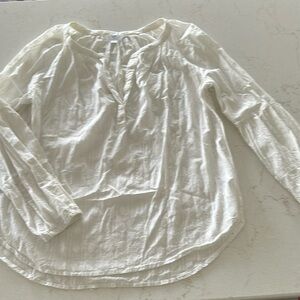 Women’s Time and Tru White Blouse size L